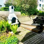 Center Flat W Roof Terrace & Free Parking *